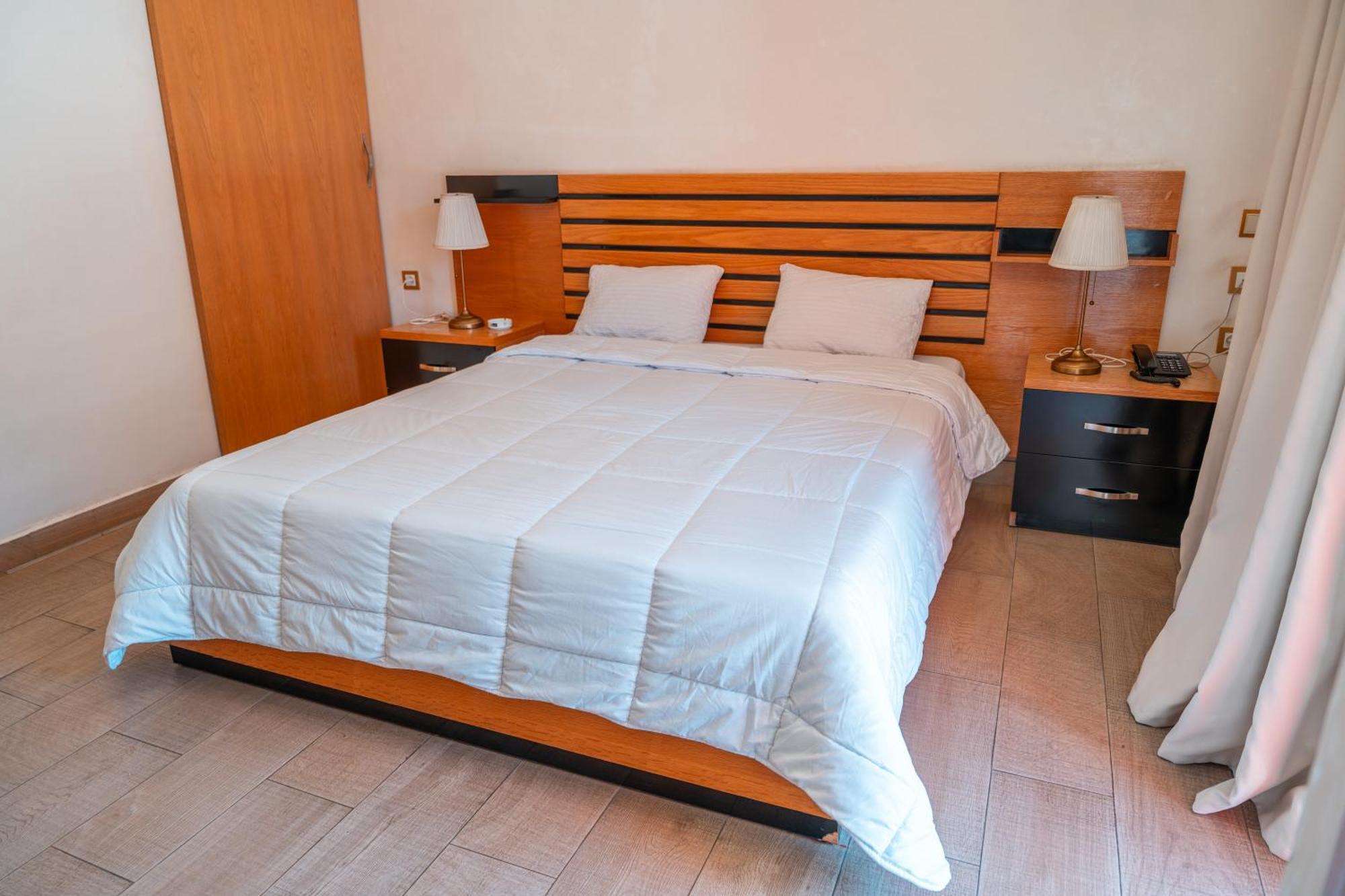 Hotel D'Europe Centre Ville Kenitra Eksteriør bilde